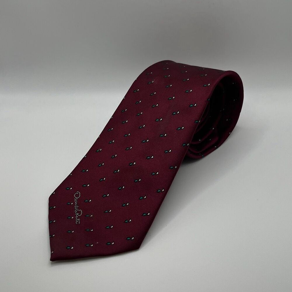 Oscar de la Renta Burgundy Necktie‎